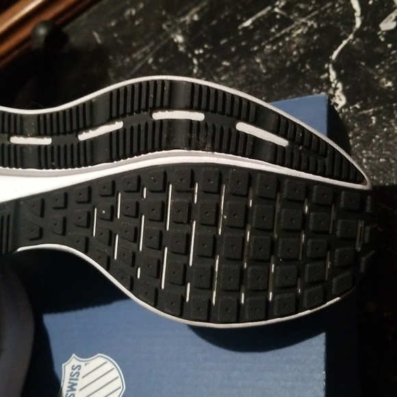 NIKE SWIFT 3 MENS 8 DR2695-400 NWOT - Picture 2 of 4